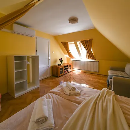 Kozmary Vendeghaz Apartmán Mátrafüred